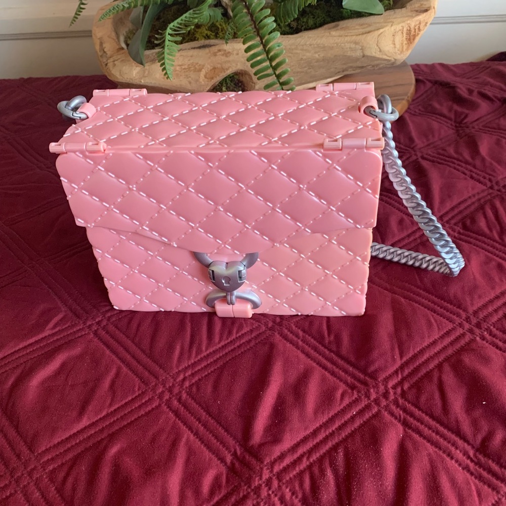 Pink na,na or any small doll carrier Bag, closet
